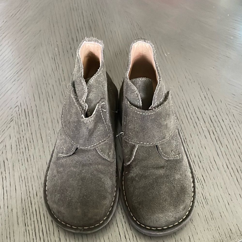 KidExpress Maddox Gray Suede Ankle Boots